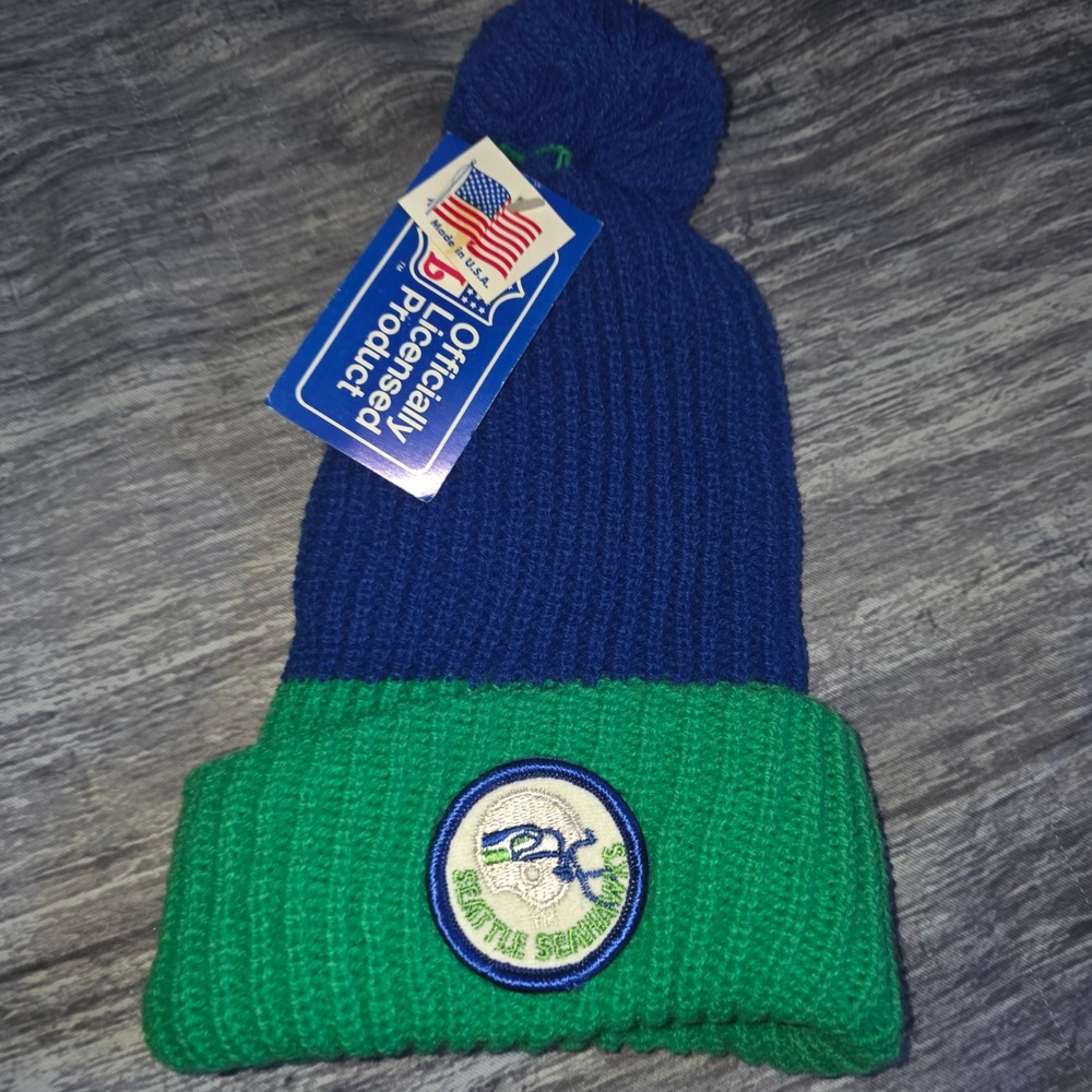 Vintage Seattle Seahawks NFL Beanie Hat Pom Blue Green Made in USA NWT Orlon